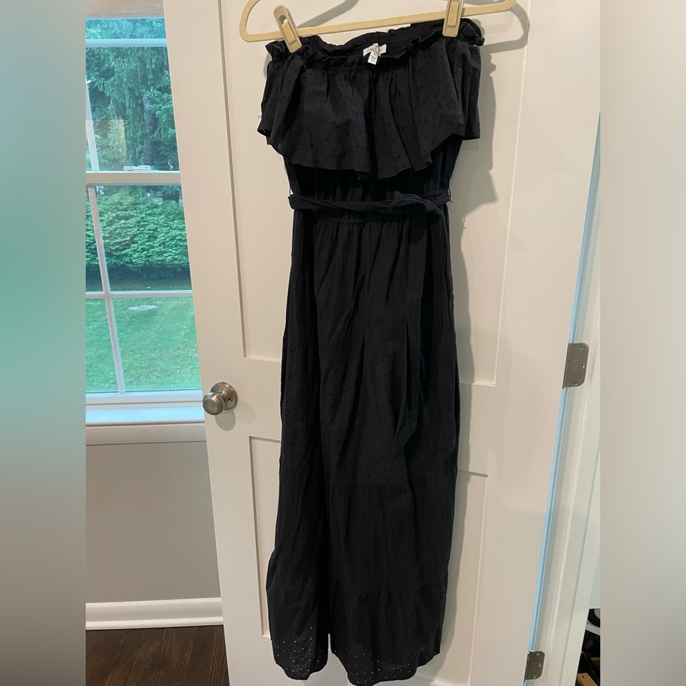 Black strapless eyelet detail dress with ruffle trim - Picture 1 of 4